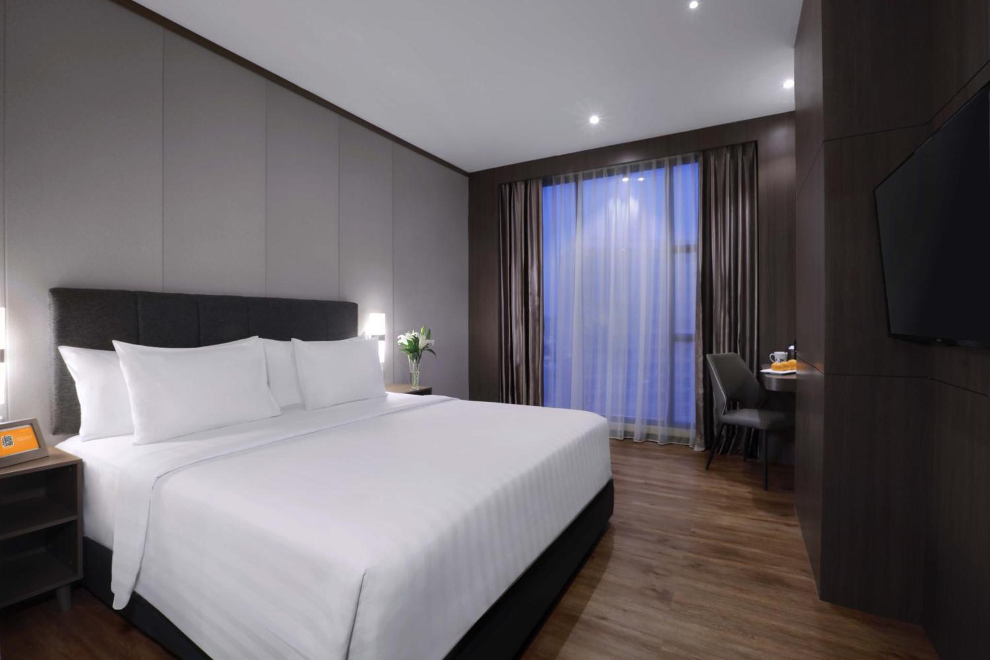Harper Premier Nagoya Batam Hotell Exteriör bild