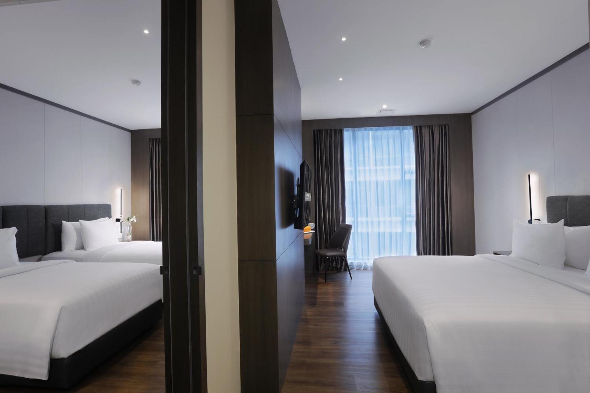 Harper Premier Nagoya Batam Hotell Exteriör bild
