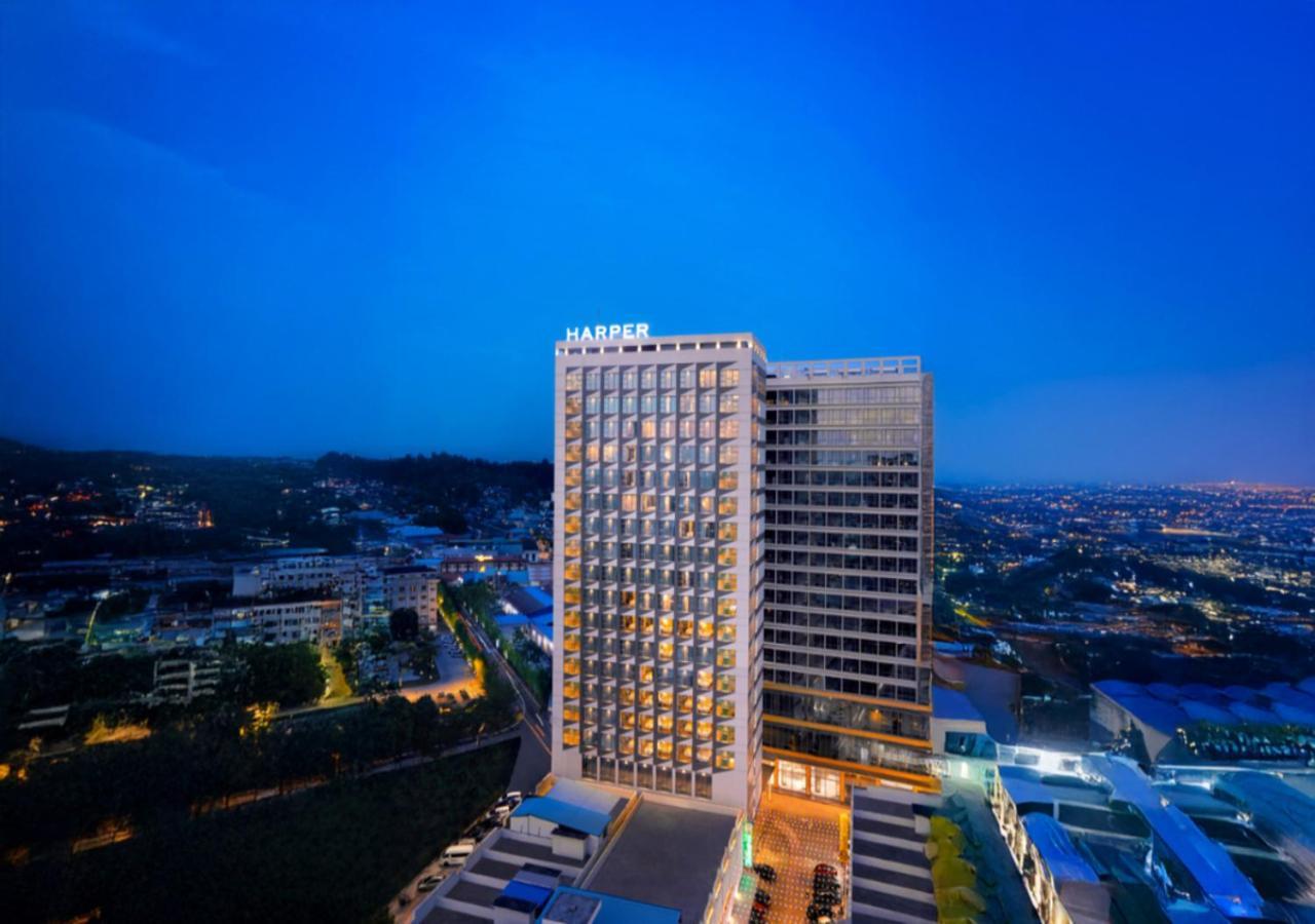 Harper Premier Nagoya Batam Hotell Exteriör bild